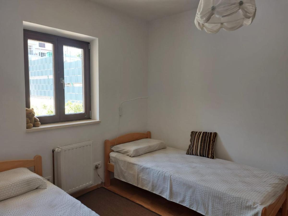 Apartment Irena-Pula Marina Eksteriør bilde